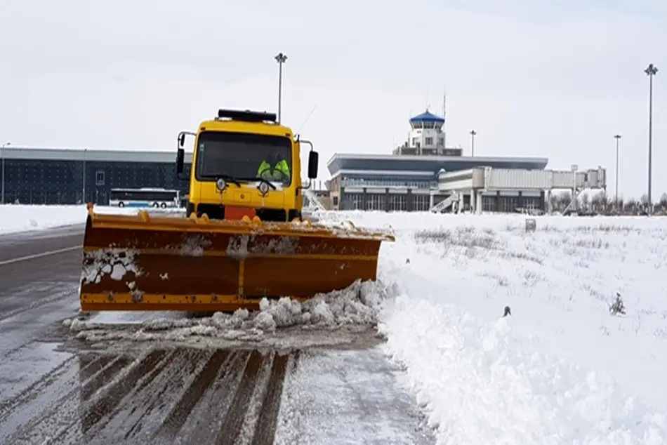 همه فرودگاه های کشور عملیاتی است؛ مسافران پیش از عزیمت با ۱۹۹ تماس بگیرند