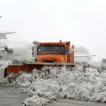 پروازها در فرودگاه مشهد بدون توقف ادامه یافت